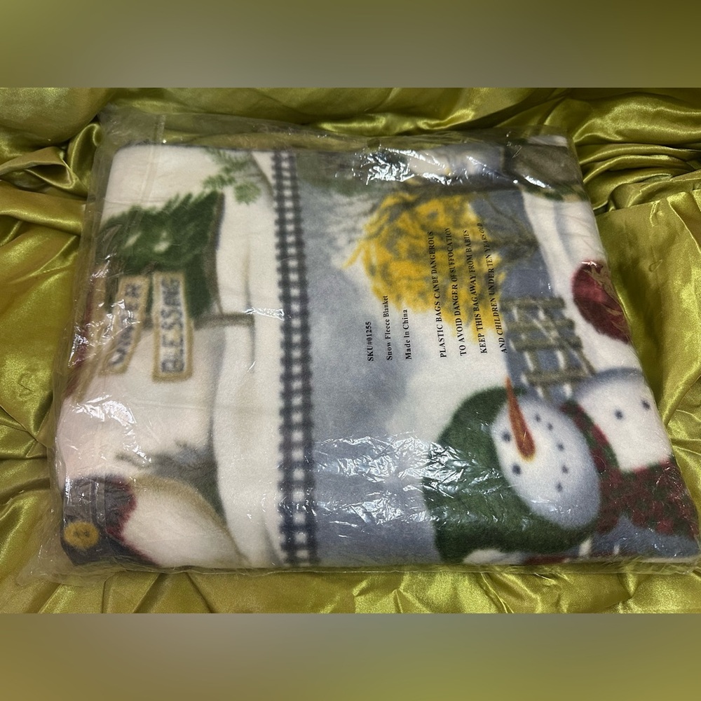 Cozy Snowman Holiday Blanket